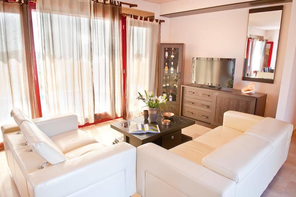 Spilia Bay Villas Pefki エクステリア 写真